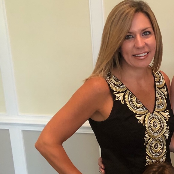 Meet your Posher, Elizabeth - Picture 1 of 1